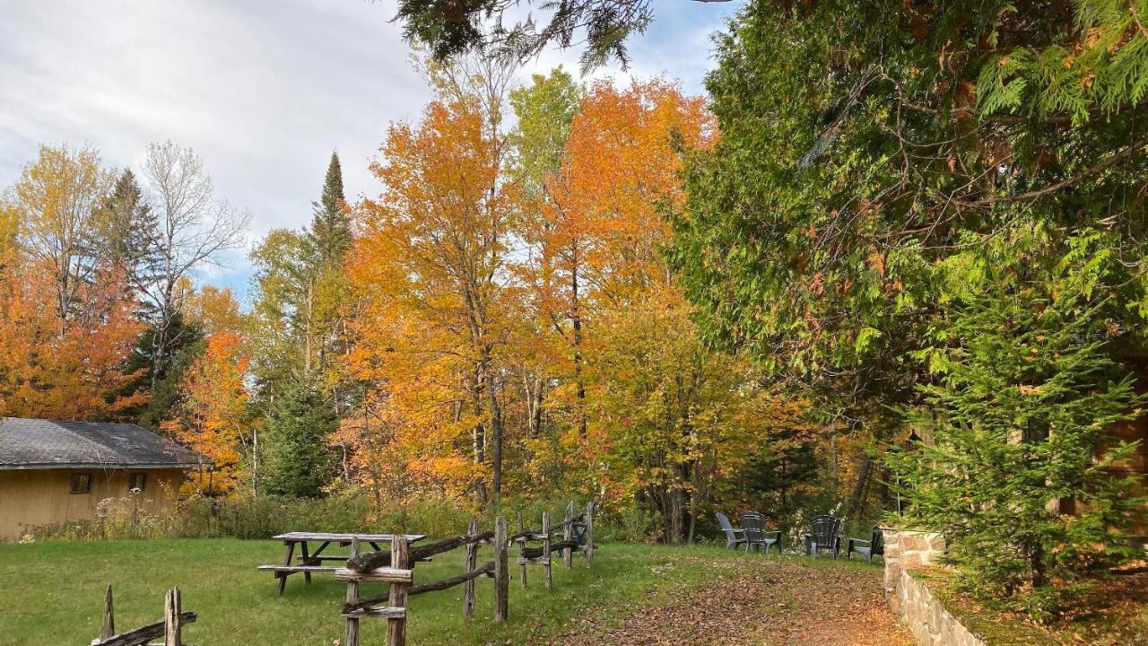 Chalets Et Studios Le Vent Du Nord ลัค-ซุแปร์ริเออร์ ภายนอก รูปภาพ